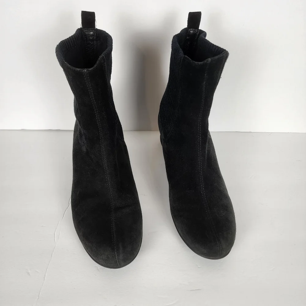 Aquatalia suede ankle wedge booties, size 8